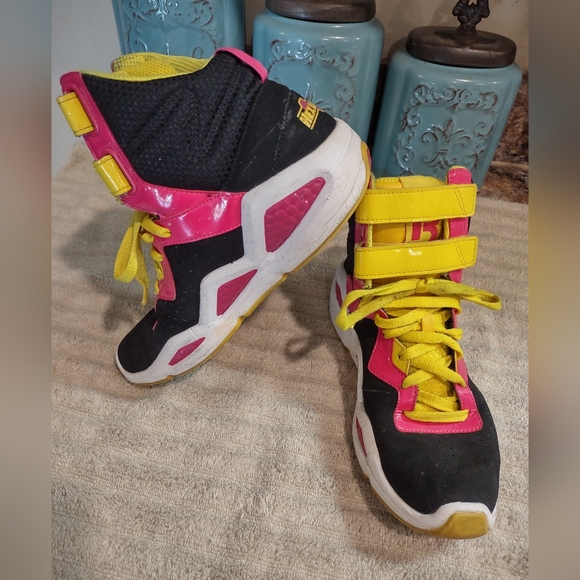 Reebok Hexalite Chi Kaze High Top Retro Lace Strap Pink Black Women's Size 7.5 - Picture 2 of 9